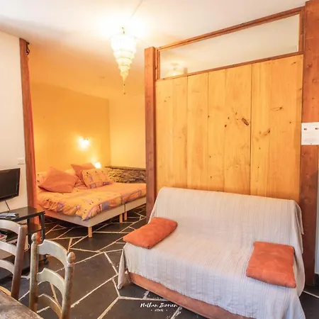 Phenix Rouge Apartment Guchen